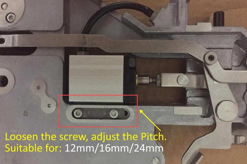 Standard Yamaha Pneumatic Feeder (12mm) for SMT Pick and Place Machine CL Feeder 12mm