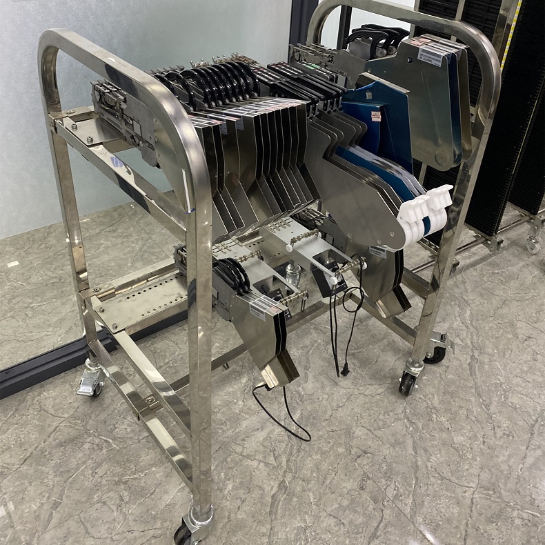 Standard Yamaha Pneumatic Feeder (32mm) for SMT Pick and Place Machine CL Feeder 32mm