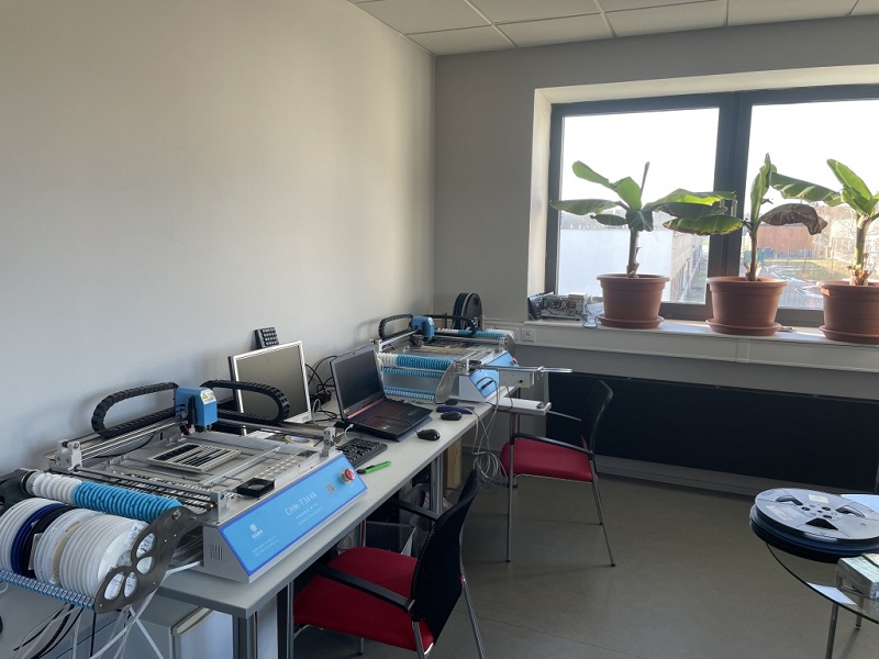 DHL Free shipping CHMT36VA + Vibration Feeder Desktop SMT Pick and Place Machine Vision cameras, Closed-loop control, 0402-5050,SOP, QFN, TQFP