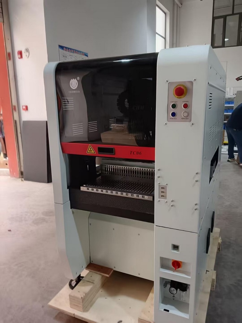 Hot Narrow Design High Precision TC06 Module SMT Pick and Place Machine 6 Heads Support 01005